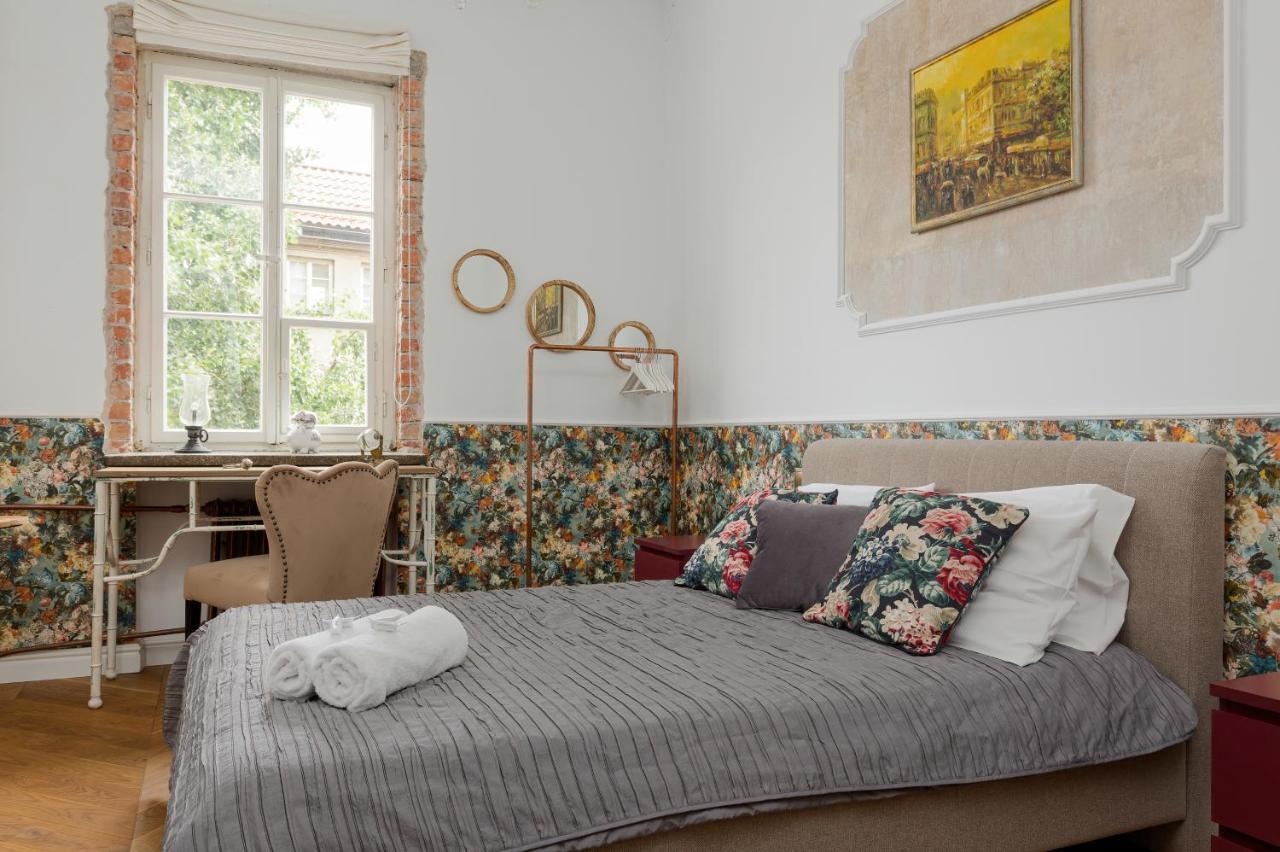 Apartment On The Warsaw Square By Noclegi Renters Exterior foto